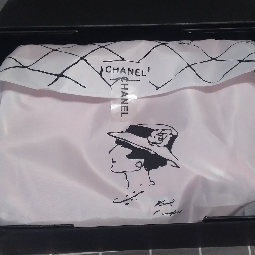 Chanel bag - Picture 3 of 4